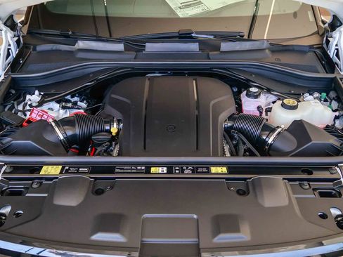 New 2026 Land Rover Range Rover SV AWD/4WD image 29
