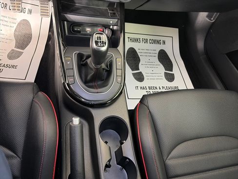 Used 2024 Kia Forte GT FWD image 27