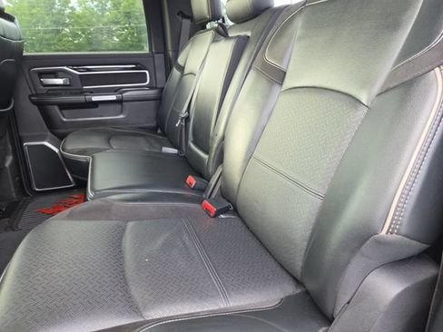 Used 2019 RAM 3500 Laramie AWD/4WD image 12