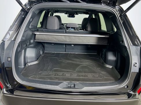 Used 2025 Subaru Forester Premium w/ Convenience Package #2 image 25