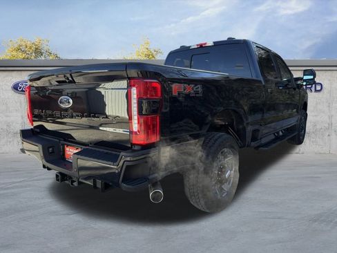 Certified 2024 Ford F250 Lariat w/ Lariat Ultimate Package image 6