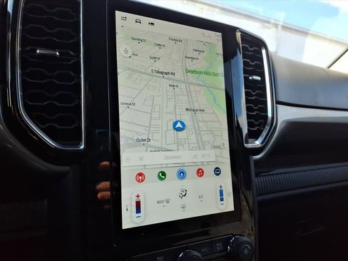 Used 2024 Ford Ranger XLT w/ Trailer Tow Package image 19