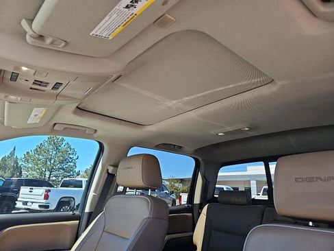 Used 2018 GMC Sierra 1500 Denali w/ Denali Ultimate Package image 15