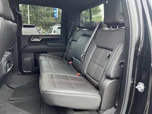 Used 2024 Chevrolet Silverado 2500 High Country w/ Midnight Edition AWD/4WD image 16