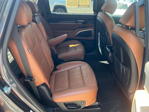Used 2023 Kia Telluride SX Prestige X-Pro AWD/4WD image 20