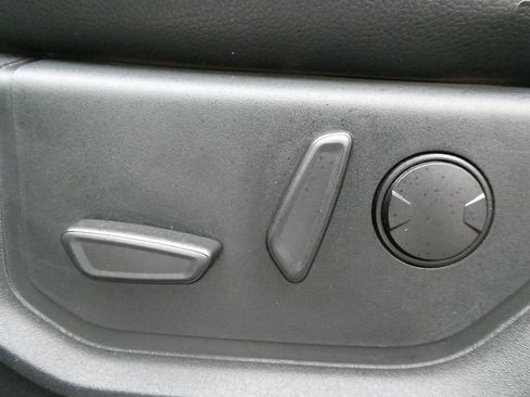 Used 2020 Ford F350 Lariat w/ Lariat Ultimate Package image 23