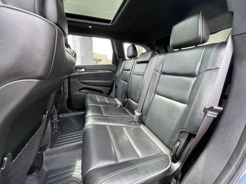 Used 2021 Jeep Grand Cherokee Overland AWD/4WD image 29
