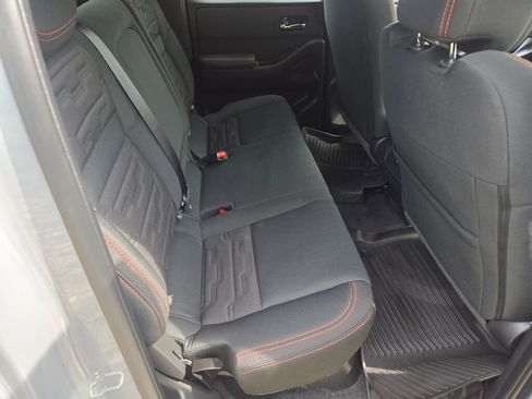 Used 2024 Nissan Frontier PRO-4X w/ Off-Road Protection Package image 10