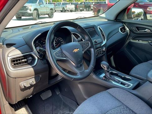 Used 2022 Chevrolet Equinox LT FWD image 12