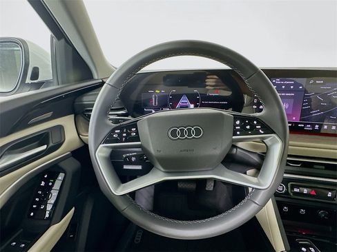 Used 2025 Audi Q5 Prestige image 18