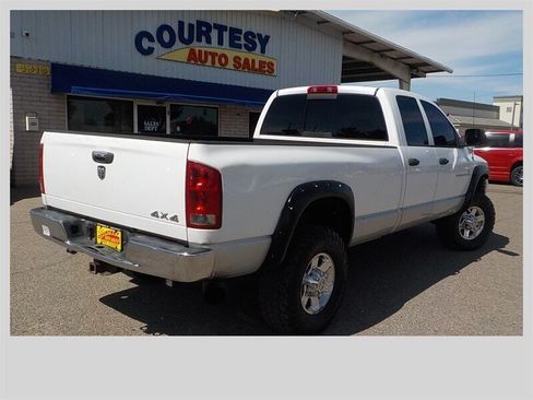 Used 2005 Dodge Ram 2500 Truck SLT w/ Trailer Tow Group AWD/4WD image 9