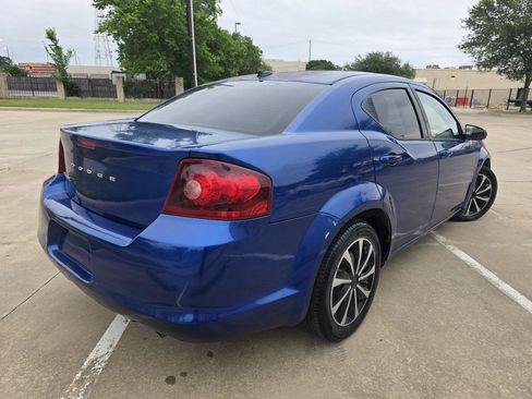 Used 2014 Dodge Avenger SE FWD image 4