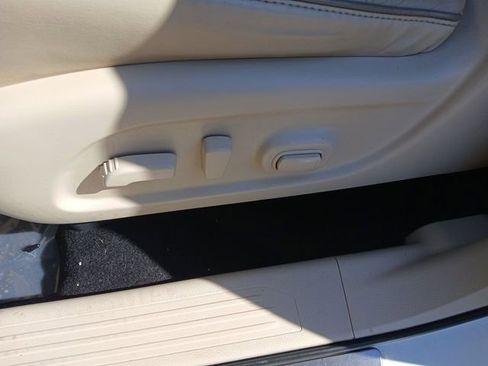 Used 2019 Nissan Murano Platinum w/ Cargo Package image 12