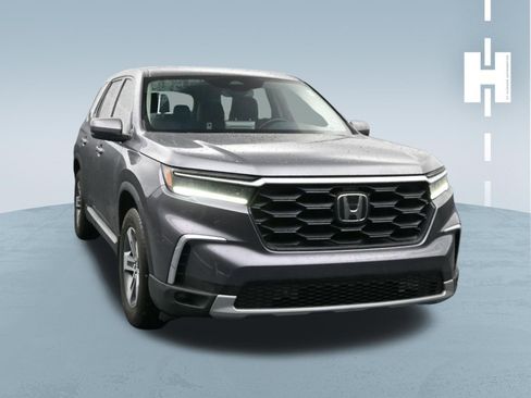 Used 2025 Honda Pilot EX-L image 1