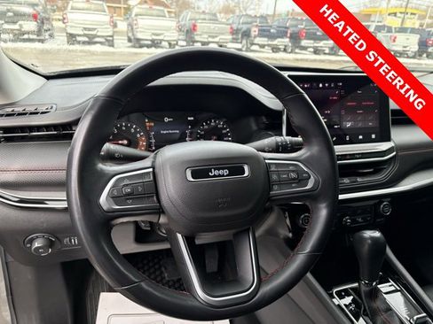 Used 2022 Jeep Compass Trailhawk w/ Trailhawk Convenience Group image 3