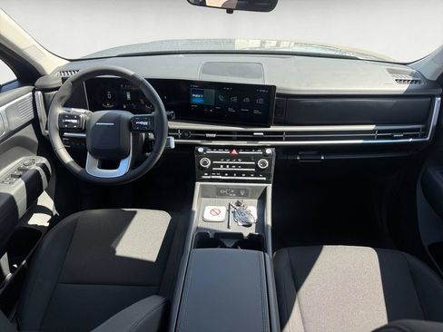 New 2026 Hyundai Santa Fe SE AWD/4WD image 11
