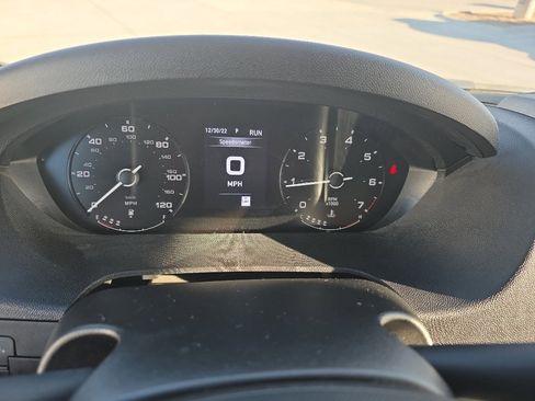 Used 2025 RAM ProMaster 1500 w/ Storage Group FWD image 10