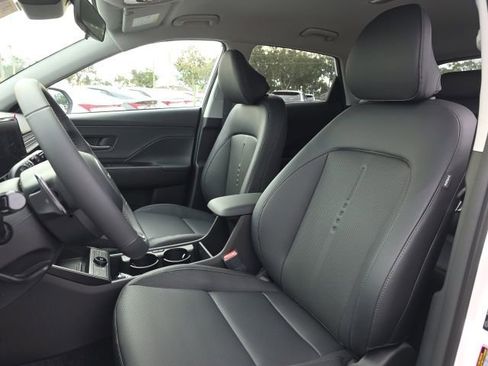 New 2026 Hyundai Kona SEL Premium image 5