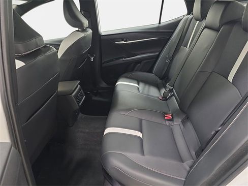Certified 2025 Toyota Camry SE image 11