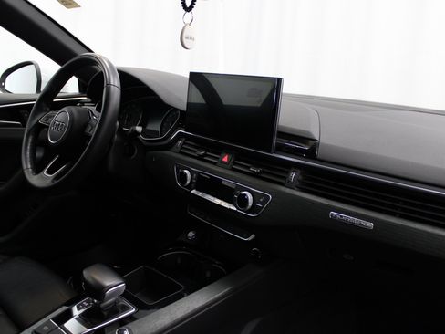 Used 2022 Audi A5 2.0T Premium image 30