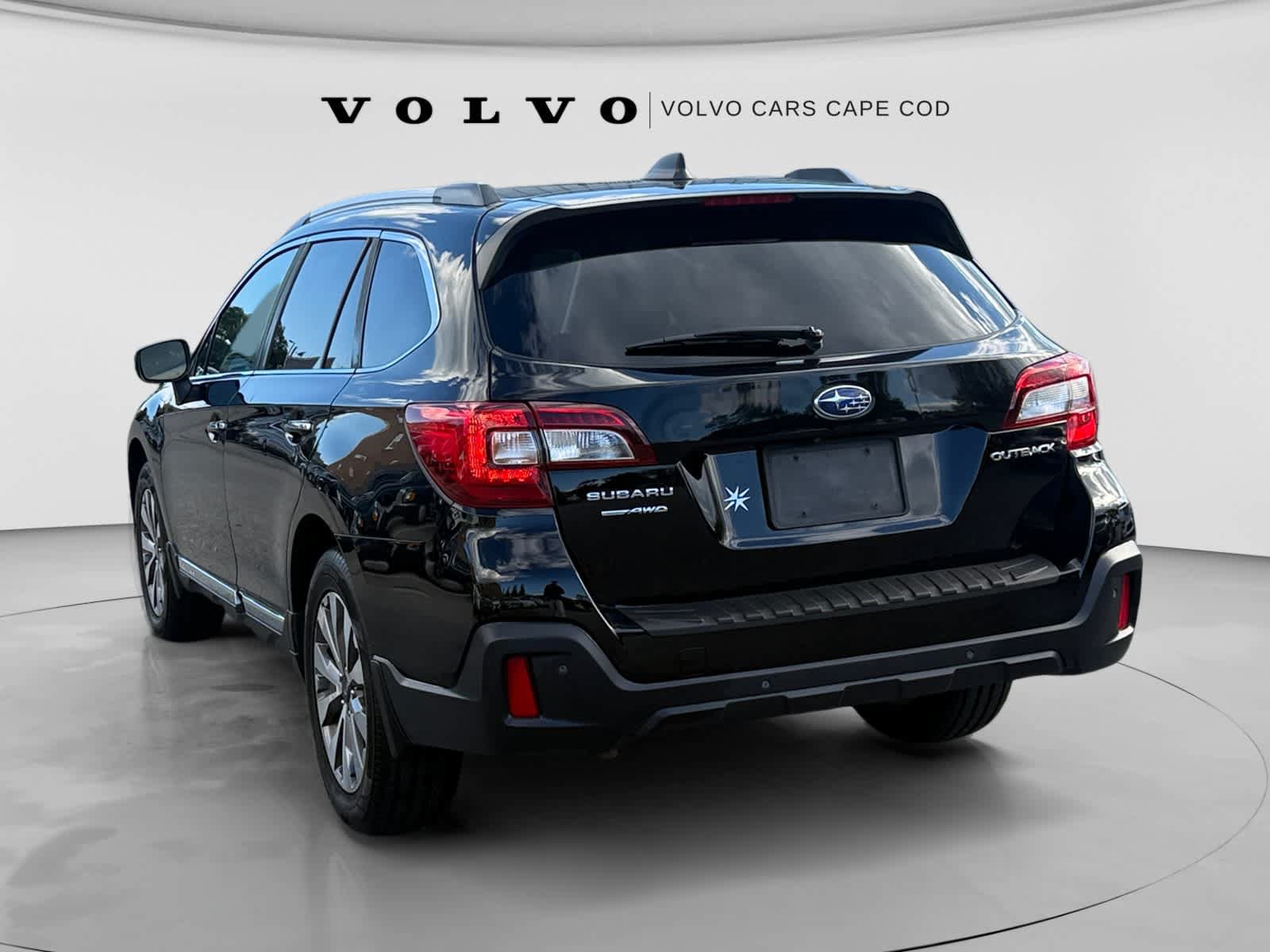 Used 2019 Subaru Outback 2.5i Touring AWD/4WD image 5