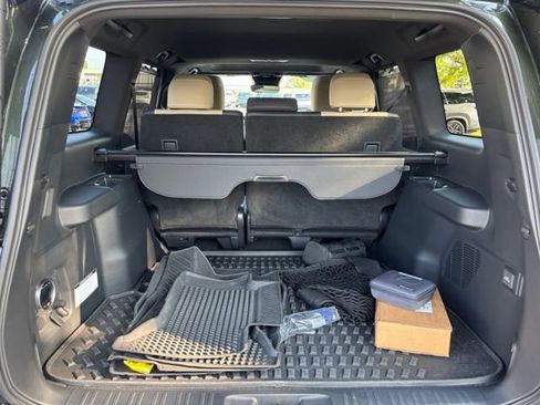 Used 2025 Lexus GX 550 w/ Accessory Package (CT) AWD/4WD image 28