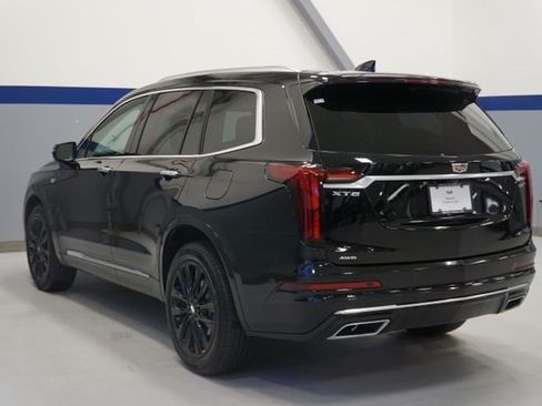Certified 2024 Cadillac XT6 Luxury w/ LPO, Floor Liner Package AWD/4WD image 3