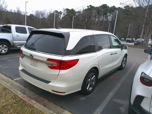 Used 2018 Honda Odyssey EX-L image 6