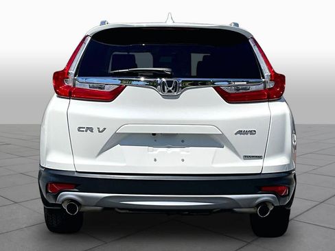 Used 2018 Honda CR-V Touring image 5