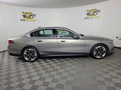 Certified 2026 BMW 540i xDrive AWD/4WD image 8
