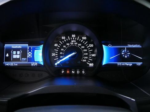 Certified 2022 Ford Edge ST-Line w/ Cold Weather Package AWD/4WD image 28