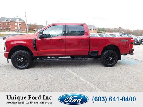 Used 2024 Ford F250 Lariat w/ Black Appearance Package image 5
