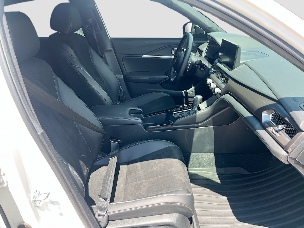 Used 2025 Acura Integra A-Spec w/ Technology Package FWD image 29