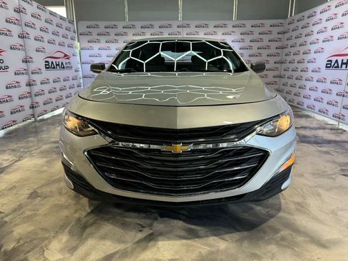 Used 2021 Chevrolet Malibu LS FWD image 2