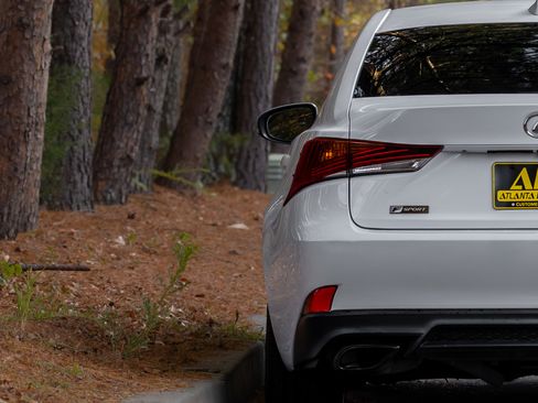 Used 2017 Lexus IS 300 IS 300 AWD image 39