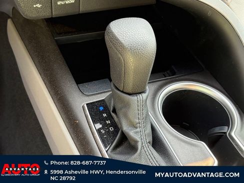Used 2022 Toyota Camry LE FWD image 14