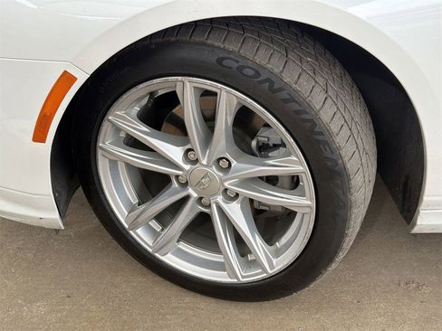 Used 2024 Cadillac CT4 Luxury image 3