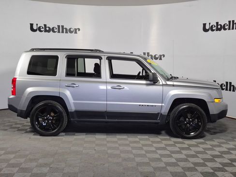 Used 2015 Jeep Patriot Sport w/ Power Value Group FWD image 8