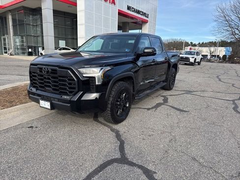 Used 2024 Toyota Tundra Limited w/ TRD Off-Road Package image 2