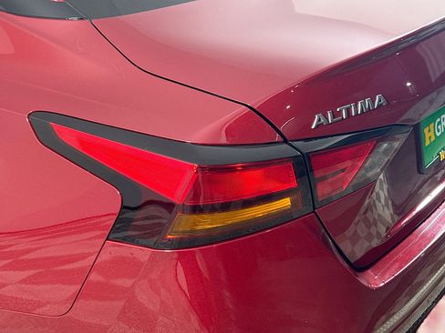 Used 2024 Nissan Altima 2.5 SL image 36