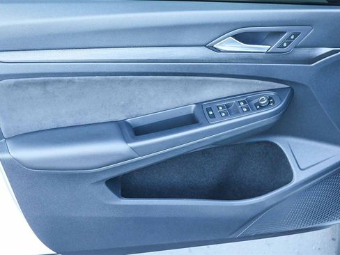 Used 2023 Volkswagen GTI 40th Anniversary Edition image 21