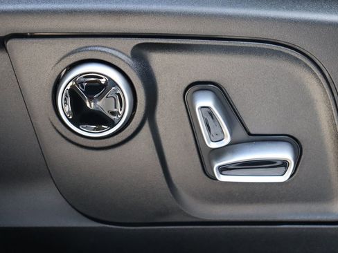 Used 2022 Maserati Levante Modena image 97