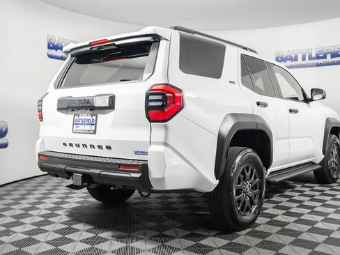 Certified 2025 Toyota 4Runner SR5 image 6