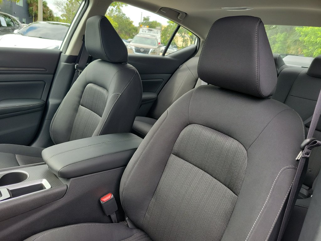 New 2026 Nissan Altima 2.5 SV FWD image 24