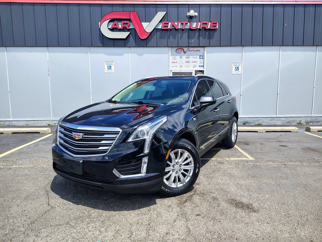 Used 2017 Cadillac XT5 Luxury AWD/4WD image 1