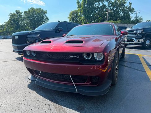 Used 2020 Dodge Challenger SRT Hellcat Redeye RWD image 4