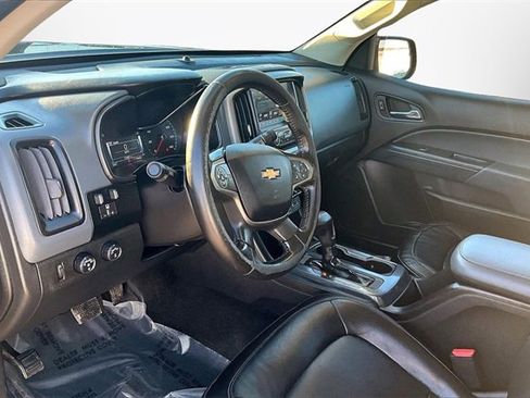 Used 2018 Chevrolet Colorado Z71 image 12
