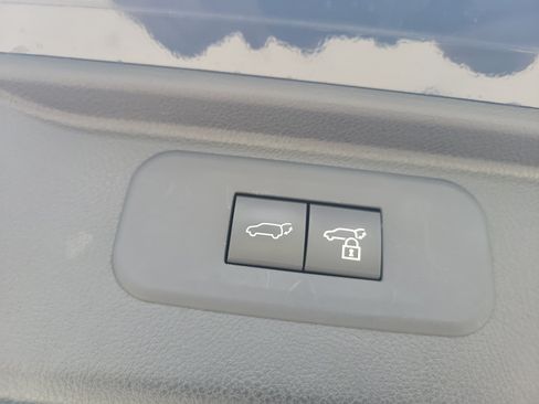 Certified 2025 Toyota Grand Highlander AWD Hybrid image 12