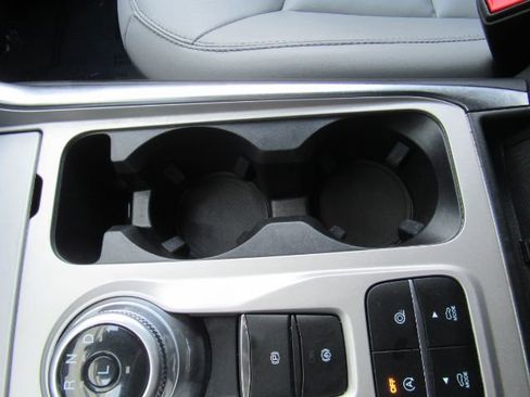 Used 2021 Ford Explorer XLT w/ Equipment Group 202A image 50