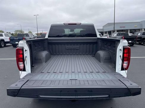 Used 2024 GMC Sierra 1500 Elevation w/ X31 Off-Road Package image 10